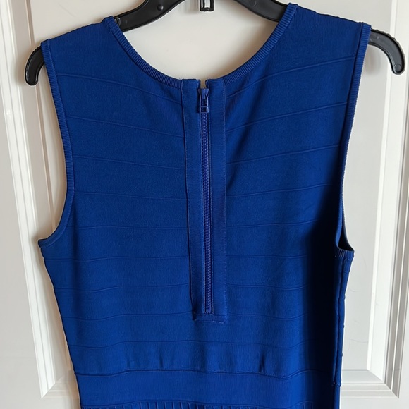 Blue Dress - Picture 4 of 5